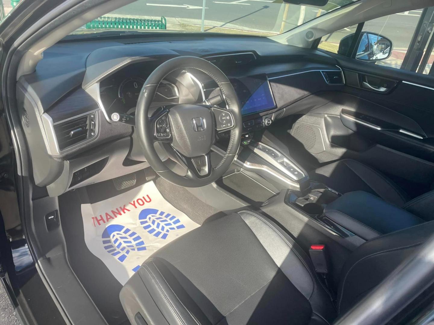 2019 BLACK /BLACK Honda Clarity (JHMZC5F33KC) , located at 744 E Miner Ave, Stockton, CA, 95202, (209) 944-5770, 37.956863, -121.282082 - PLUS TAXES AND FEES - Photo#7